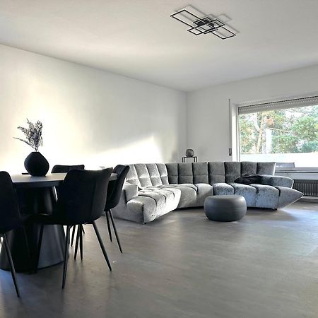Oase Am Schwimmbad Apartment Bad Bergzabern Bagian luar foto